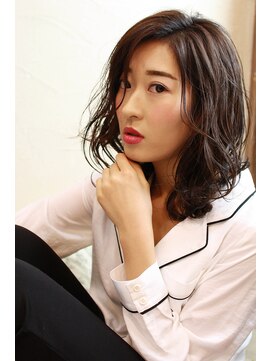 トヌコア ルア 下北沢店(TONUKOA RUA) 【TonukoaRua】鎖骨下でカールが弾む☆ウェットミディスタイル☆