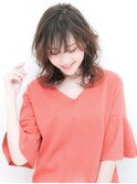 女性らしさを演出するラフウェーブ（天王寺）