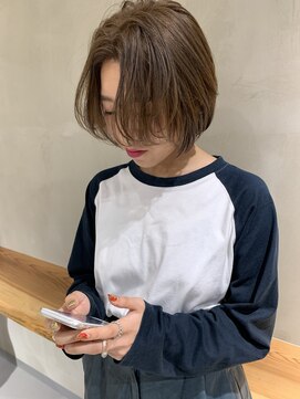 ニキータ(Nikiita) 【Nikiita女子】ハンサムショートボブ　B01353