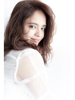 ビューティーアンドケアカロン(Beauty and Care CALON)&nbsp;【温もりのあるムードを】無造作に奥行きを楽しむ