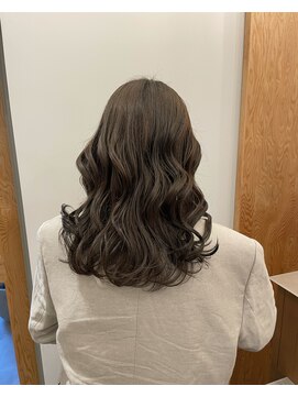 リリアーナ(LILIANA) 【LILIANA】やわらかベージュカラー