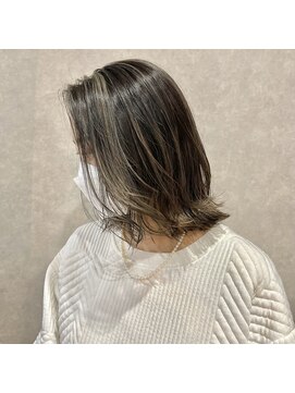 ムード カナザワ(mood kanazawa) バッサリ切ってハイライトグラデーション♪