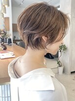 サークル(circle) 小顔補正立体カットショートボブショコラアッシュ20代30代40代