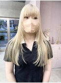 whiteblonde