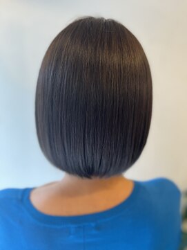 エースフロムリリー(Ace from Lily) パツっとボブ