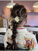 編み下ろしヘアアレンジ