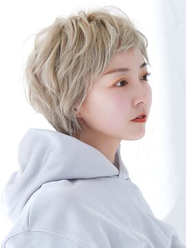 ラフィス ヘアー ピーチ 岡山店(La fith hair peach) 【La fith】無造作ショート×ハイトーンカラー