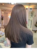 大人可愛いブリーチなし透明感ミルクティーベージュカラー