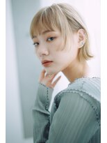 アッシュ 下北沢店(Ash)&nbsp;ハイトーンベージュぷつっと外はねボブ