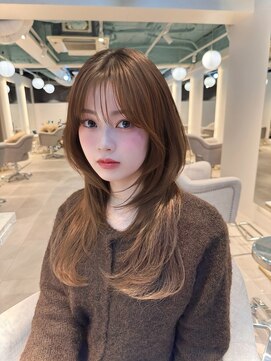 マインバイアフロートギンザ(MYNE by AFLOAT GINZA) レイヤーカット/ハッシュカット/ハイレイヤー/ウルフカット