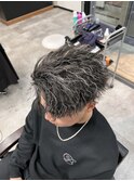 メンズパーマホワイトメッシュ縦落ちツイスパマッシュ