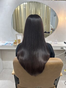 スラッシュ(SLASH) 髪質改善／オーガニックカラー／艶髪