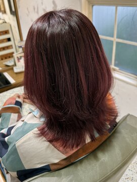 コク 千葉駅西口(COQU) レッドブラウン【千葉優希】