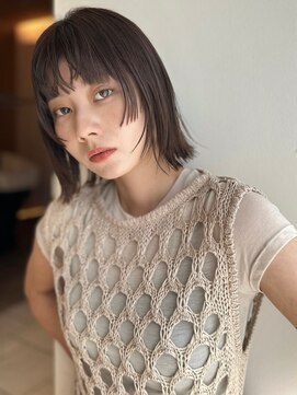 トリッカ 銀座(tricca) 外はねボブ/くびれミディ/顔まわりレイヤー/艶カラー