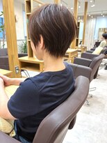 アグ ヘアー ナッツ 秦野店(Agu hair nuts) ハンサムショート/シャンパンベージュ/秦野ショート/脱白髪染め