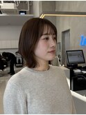 外ハネ切りっぱなしレイヤーボブシースルーバング前髪あり