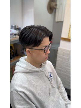 イナセパーラー(INASE PARLOR) センターパート