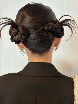 ランド(LAND) お花ツインアレンジ　卒業式　ヘアセット