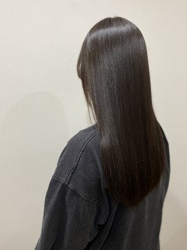 シャンティ(Shanti) 縮毛矯正専門店による縮毛矯正&髪質改善トリートメント
