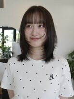 エンリッチヘア(enrich hair)&nbsp;ミディアムレイヤー/ぱっつん前髪/アッシュ/グレージュ