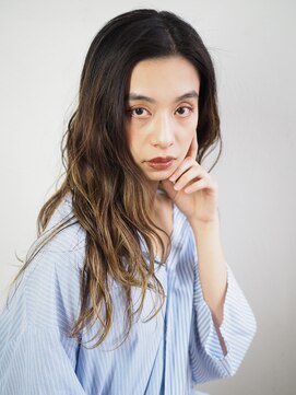 ナチュレル 武蔵新田店(NATUREL) 【NATUREL】ハイライトグラデーションロング