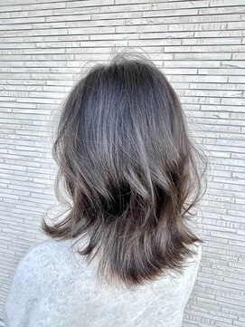 ゼロ(ZERO) シャドウルーツグレージュ