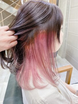 デイズ(days) DAYS　明治神宮前インナーカラーピンクカラー10代20代30代