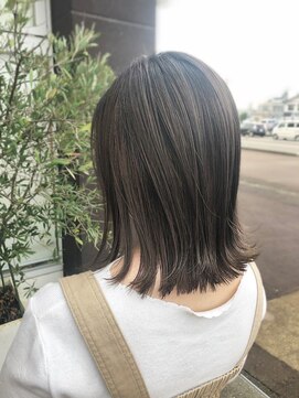 アースコアフュールボーテ 新潟中野山店 (EARTH coiffure beaute) ダークブラウンアドミオ外ハネボブ