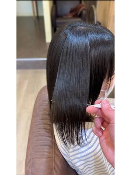 アイリーヘアー(iriE hair) ツヤ髪ストレート