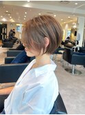 30代、40代/丸みくびれショートボブ×ハイライトベージュ/大宮