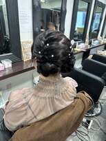 スタジオプレシャス 編み込みツインお団子スタイル