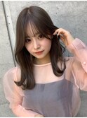 ミディアムヘア/韓国ヘア/グレージュ/顔まわり/前髪カット