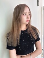 リア(riah) ハイトーン/ブリーチカラー/ベージュ/ストレート/セミロング