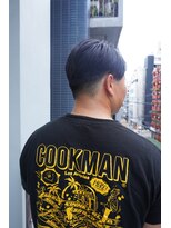 シィーム(cime) 刈り上げスタイル アップバング