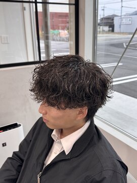 ホワイト(WHITE) 波巻きパーマ/緩め波巻きパーマ/メンズパーマ