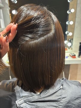 スパークスヘア(Sparks hair) ショートでも綺麗なストレートに