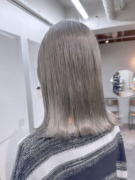 ヴェルダ 池袋店(verda) ブリーチ２回　シルバーグレー　haruto