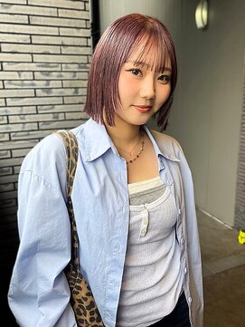 ロティー 天神(loty) ショートボブ　顔周り　ラベンダーベージュ　ケアブリーチ　20代