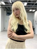 抜きっぱなしブロンド 顔周りカット レイヤーカット ブリーチ