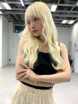 ランテルディ 渋谷(LANTERDIT) 抜きっぱなしブロンド 顔周りカット レイヤーカット ブリーチ