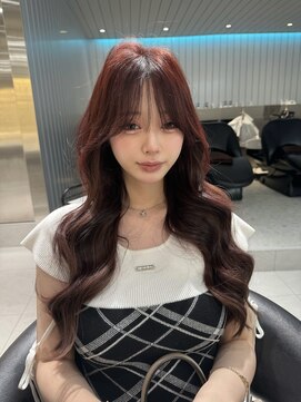 ロンドウル 熊本(Lond ulu) 韓国へア/ブリーチ/顔周りカット/ハイトーン/レイヤーカット/