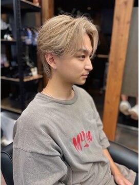 コア 新宿(CORE) フェザーショート