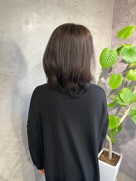 ライトブラウン