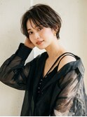 大人可愛い20代30代40代小顔ひし形ハンサムショート耳かけ