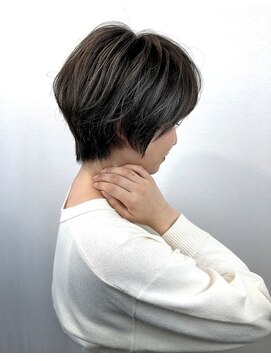 ワープ 青葉台(WARP) グレーアッシュショート☆