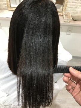 ビオス(Beoth) 繰り返しの白髪染めによるゴワつきにも◎髪質改善カラー