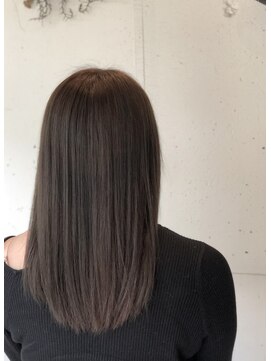 サロン ド ソーホー 蕨(Salon de SOHO) 【No!赤味!ダークグレージュ】ストレートでも重く見えない