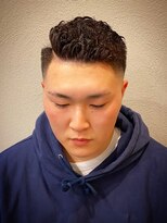 ビンゴ(BINGO)&nbsp;ba28ニュアンスカラー短髪ツーブロック刈り上げアップバング