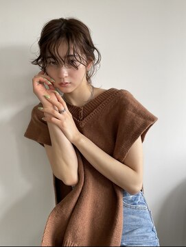 エイチ(811) 20代30代40代ミニウルフレイヤーショートオージュアタッセルボブ