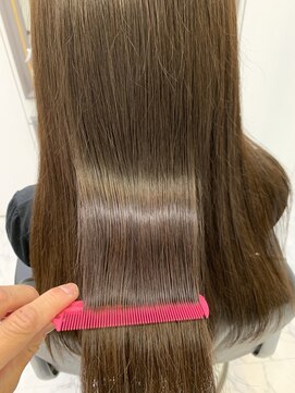 エスカーラ 表参道(THE ESCALA) @m_ayu/髪質改善トリートメント/艶髪/タビラマユミ